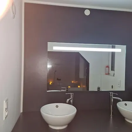 Duplex-cocon-proximité - Piscines Thermales -sauna Appartement